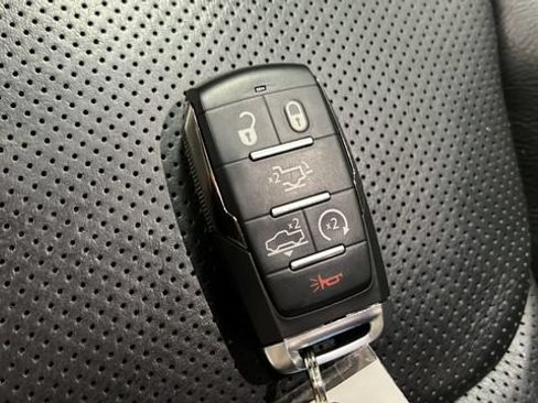 Used 2023 RAM 1500 Limited AWD/4WD image 43