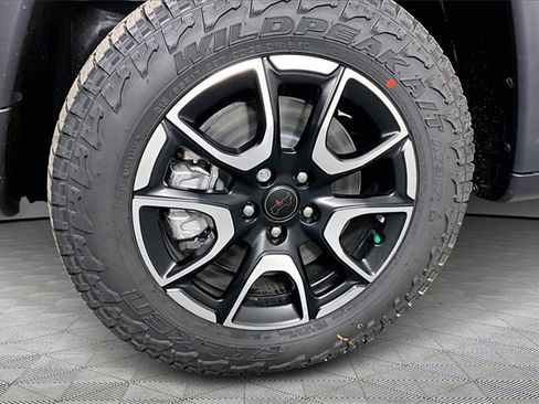 New 2026 Jeep Compass Trailhawk image 13