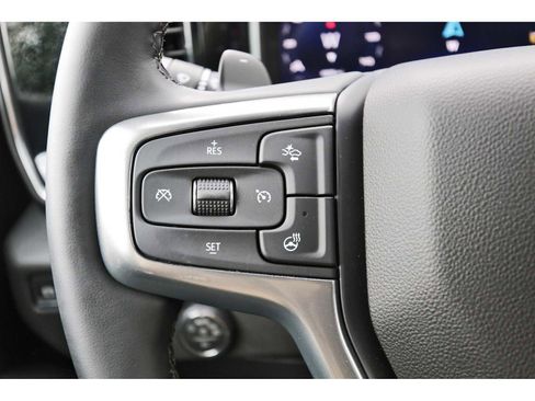 Used 2026 Chevrolet Silverado 1500 LT Trail Boss w/ Convenience Package II AWD/4WD image 15