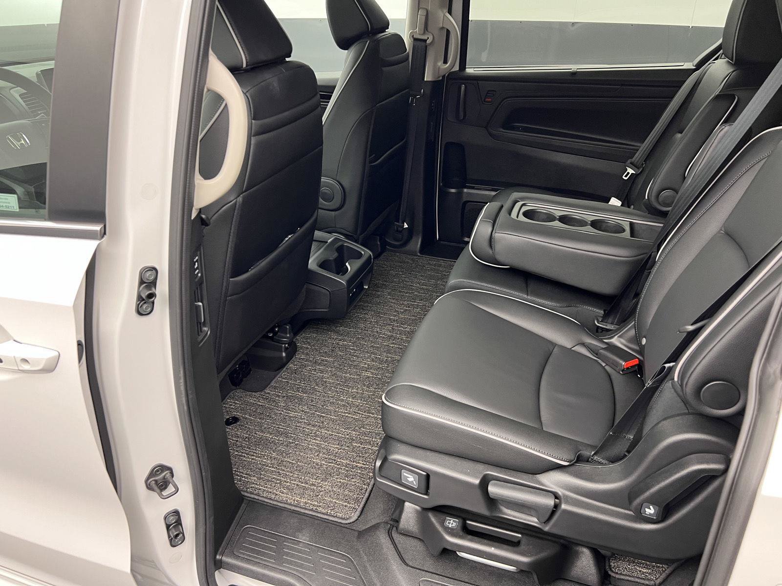 Certified 2026 Honda Odyssey Touring image 31