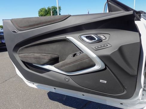 Used 2018 Chevrolet Camaro ZL1 image 22