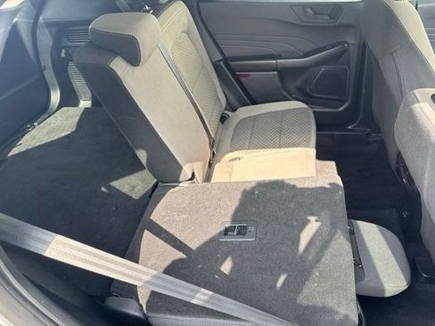 Used 2022 Ford Escape SE w/ SE Sport Appearance Package FWD image 47