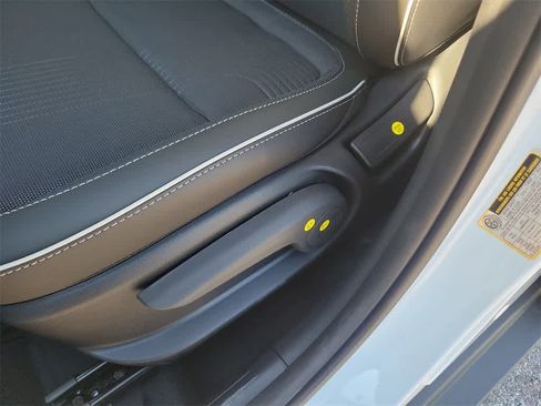 New 2026 Hyundai Venue SEL image 20