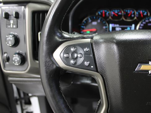 Used 2019 Chevrolet Silverado 2500 High Country w/ Duramax Plus Package image 11