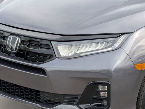 New 2026 Honda Odyssey Elite image 11