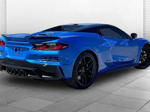 Used 2025 Chevrolet Corvette Z06 w/ Battery Protection Package RWD image 14