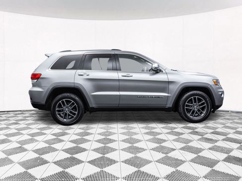 Used 2018 Jeep Grand Cherokee Limited image 13