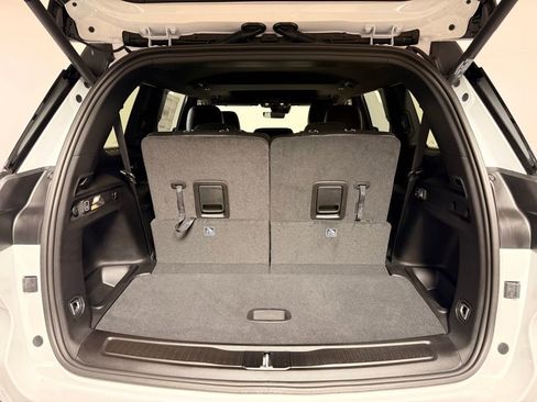 New 2025 Jeep Grand Cherokee L Altitude AWD/4WD image 16