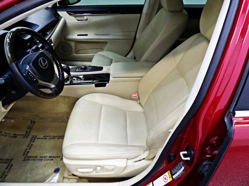 Used 2015 Lexus ES 350 w/ Premium Package FWD image 8
