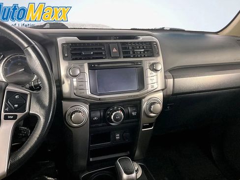 Used 2018 Toyota 4Runner SR5 Premium AWD/4WD image 13