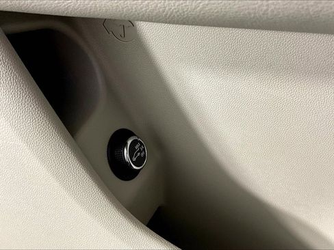 Used 2023 Cadillac XT4 Premium Luxury w/ Driver Assist Package image 37