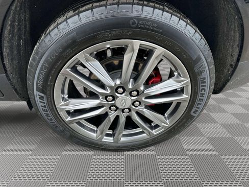 Certified 2022 Cadillac XT5 Sportv image 38