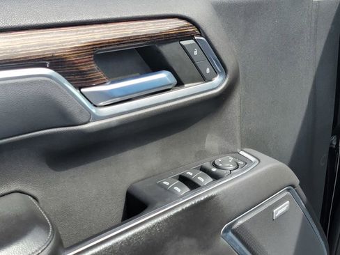 Used 2022 GMC Sierra 1500 Elevation w/ Elevation Premium Package image 15