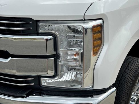 Used 2019 Ford F250 Lariat AWD/4WD image 10