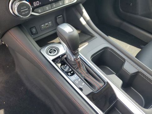 New 2025 Nissan Sentra SR w/ SR Premium Package image 25