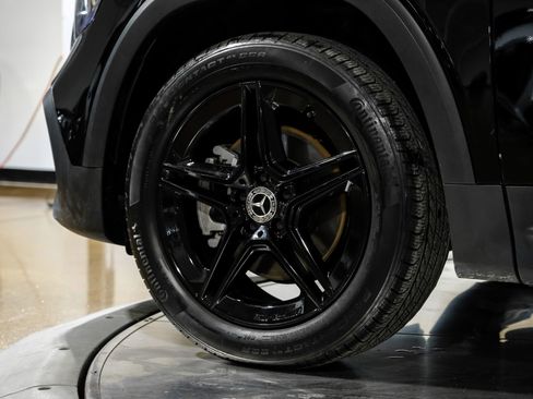 Used 2023 Mercedes-Benz GLB 250 4MATIC image 53