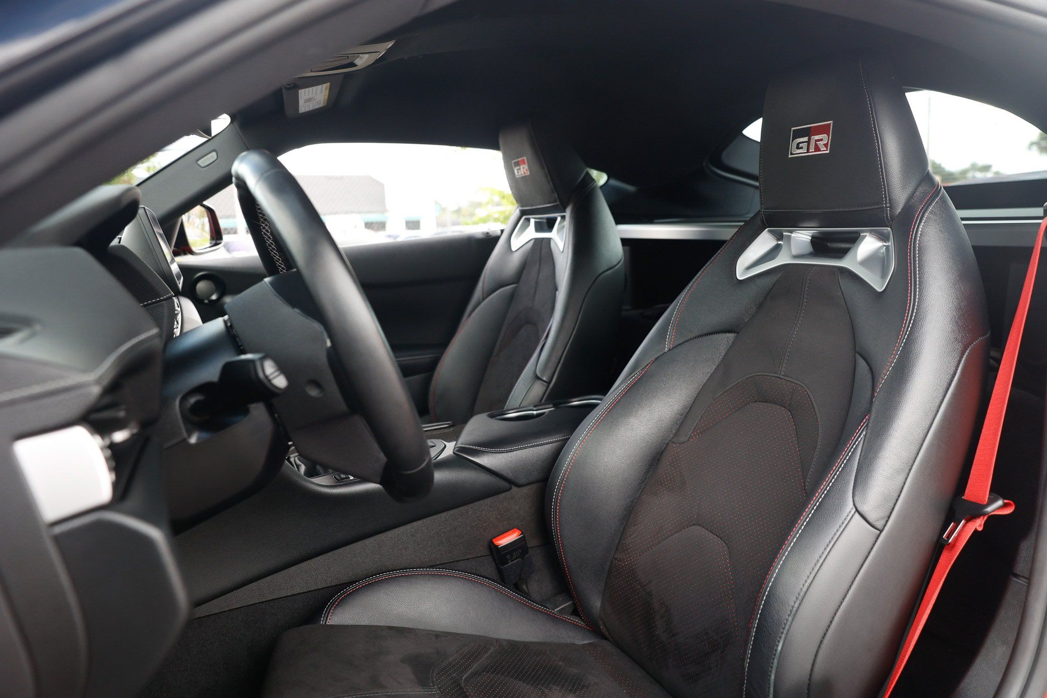 Used 2026 Toyota Supra w/ Driver Assist Package RWD image 9