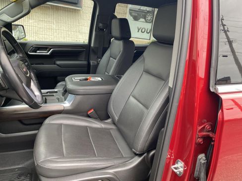 Used 2022 GMC Sierra 1500 SLT AWD/4WD image 38