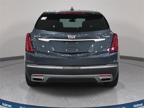 Used 2021 Cadillac XT5 Premium Luxury image 7