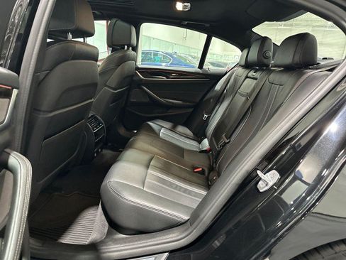 Used 2018 BMW 540i xDrive w/ M Sport Package AWD/4WD image 46