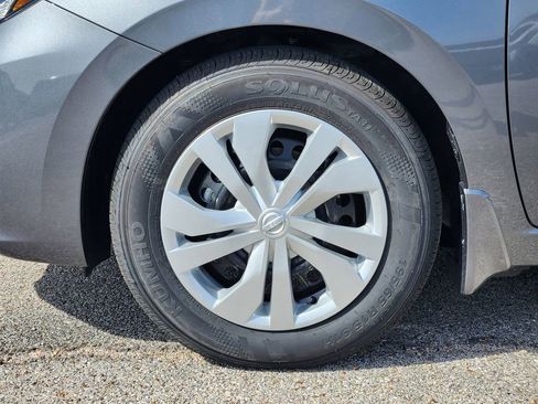 New 2025 Nissan Versa S w/ Trunk Package image 7