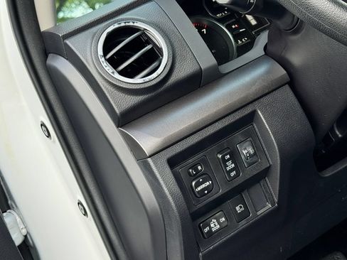 Used 2021 Toyota Tundra SR5 RWD image 16
