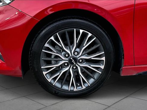 Used 2024 Kia Forte GT-Line image 10