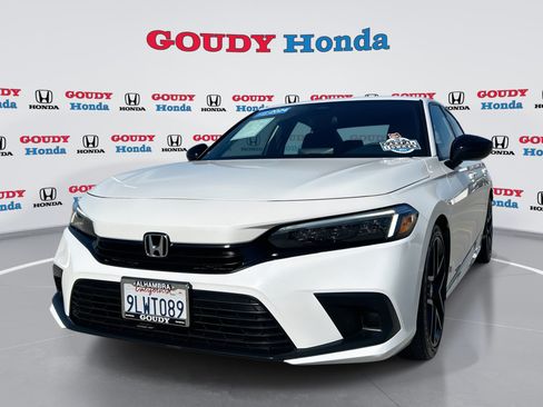 Certified 2024 Honda Civic Sport image 1