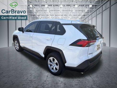 Used 2023 Toyota RAV4 LE FWD image 7