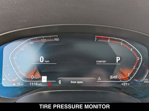 Certified 2022 BMW 530i xDrive w/ Premium Package image 16