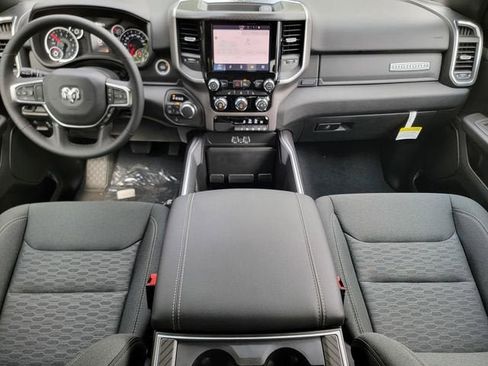 New 2026 RAM 1500 Big Horn AWD/4WD image 25
