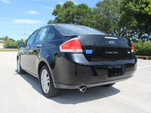 Used 2011 Ford Focus SEL w/ 301A Rapid Spec Order Code FWD image 11