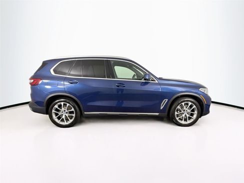 Used 2020 BMW X5 xDrive50i w/ Executive Package image 11