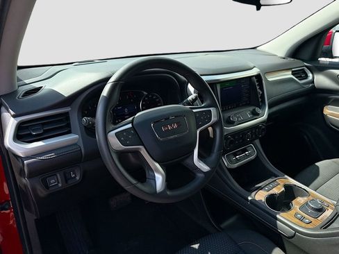 Used 2023 GMC Acadia SLE w/ Driver Convenience Package AWD/4WD image 9