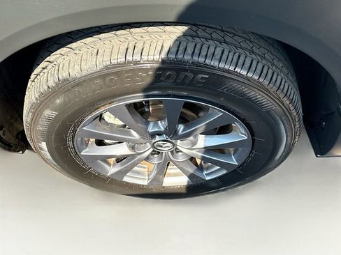 Certified 2024 MAZDA CX-30 AWD 2.5 S image 30