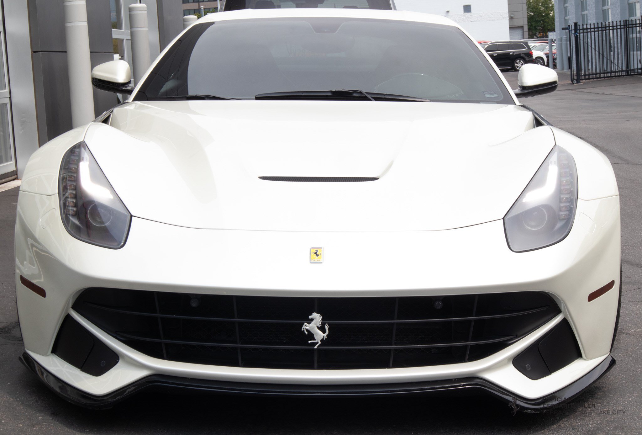 Used 2016 Ferrari F12 Berlinetta RWD image 10