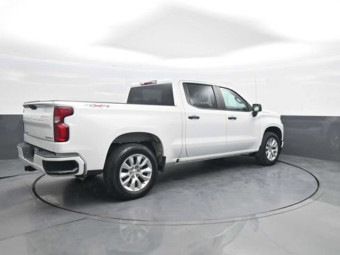 Used 2022 Chevrolet Silverado 1500 Custom AWD/4WD image 8