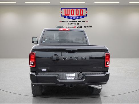 New 2026 RAM 2500 Big Horn AWD/4WD image 4