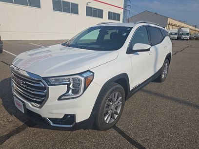 Used 2024 GMC Terrain SLT