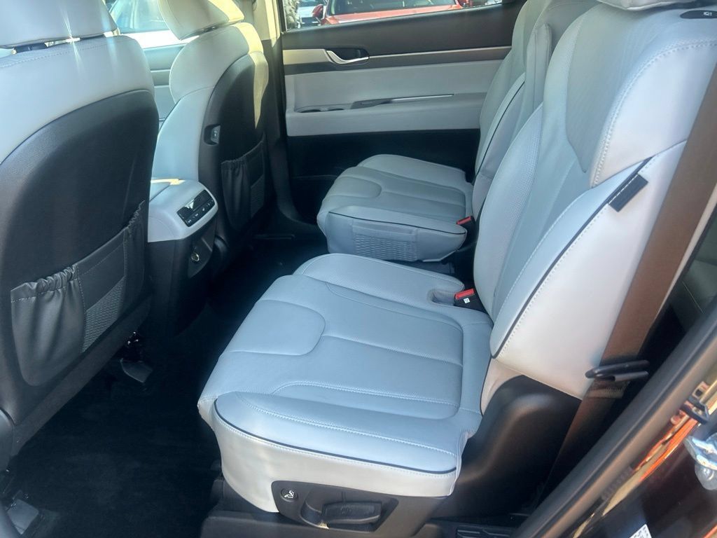 Used 2024 Hyundai Palisade SEL AWD/4WD image 10