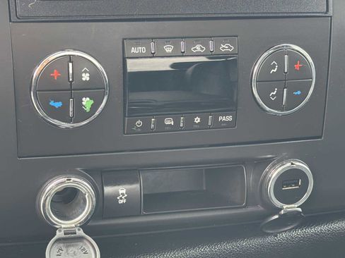 Used 2011 Chevrolet Silverado 1500 LT w/ All-Star Edition image 28