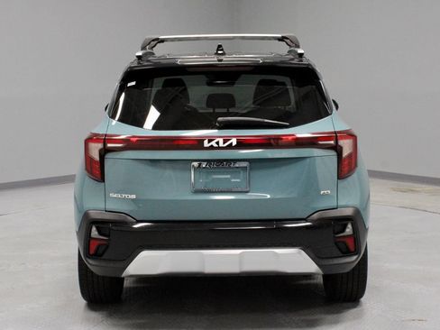 Used 2025 Kia Seltos SX AWD/4WD image 12