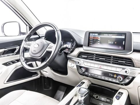 Used 2020 Kia Telluride EX w/ EX Premium Package FWD image 20