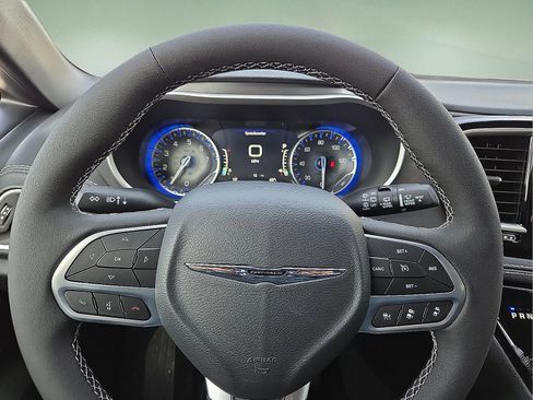 New 2026 Chrysler Pacifica Select image 24