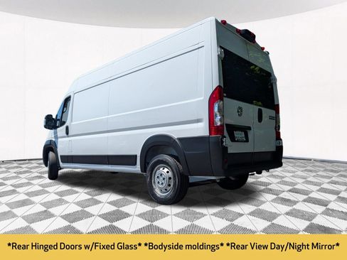 Used 2023 RAM ProMaster 2500 FWD image 5