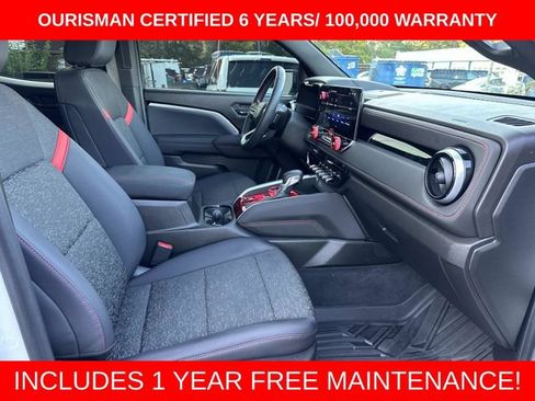 Used 2025 Chevrolet Colorado Z71 w/ Technology Package AWD/4WD image 10