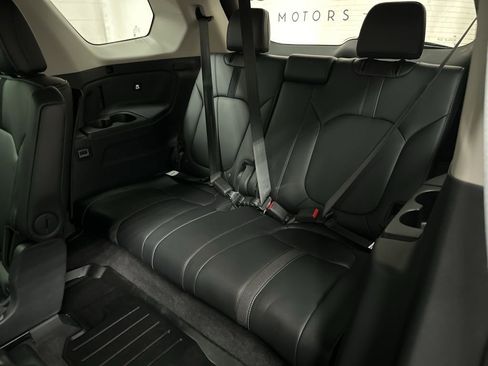 Used 2023 Honda Pilot EX-L image 36