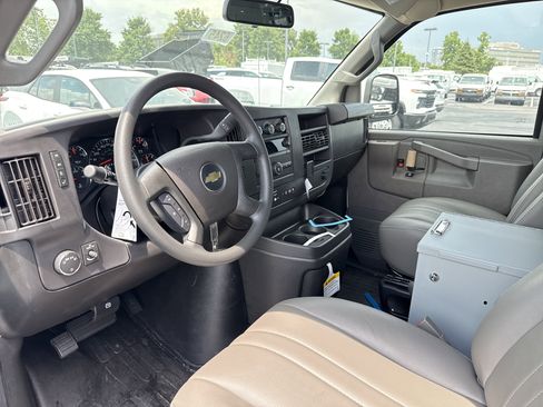 New 2025 Chevrolet Express 2500 w/ Driver Convenience Package image 11
