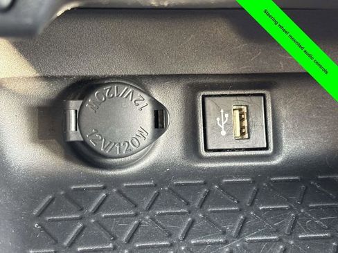 Used 2024 Toyota RAV4 XLE image 17