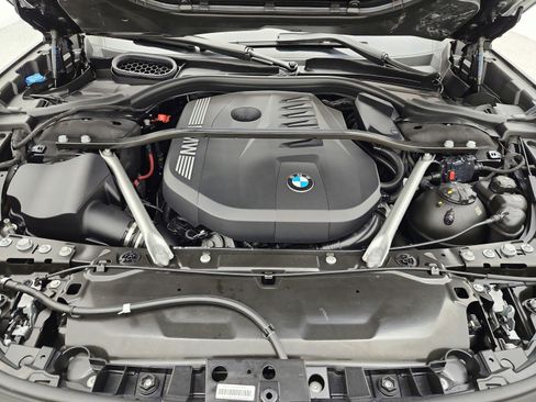 Used 2025 BMW 740i RWD image 22